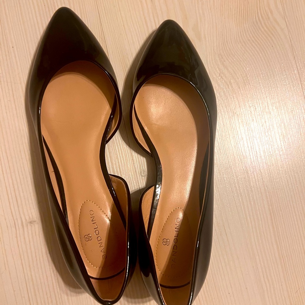 Black flats